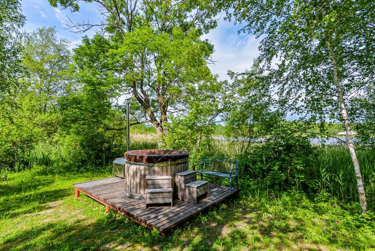 Berzu Namelis - Birch Cabin Kutsyuny Extérieur photo